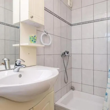 Apartment Butterfly 1 - Opatija By Guide